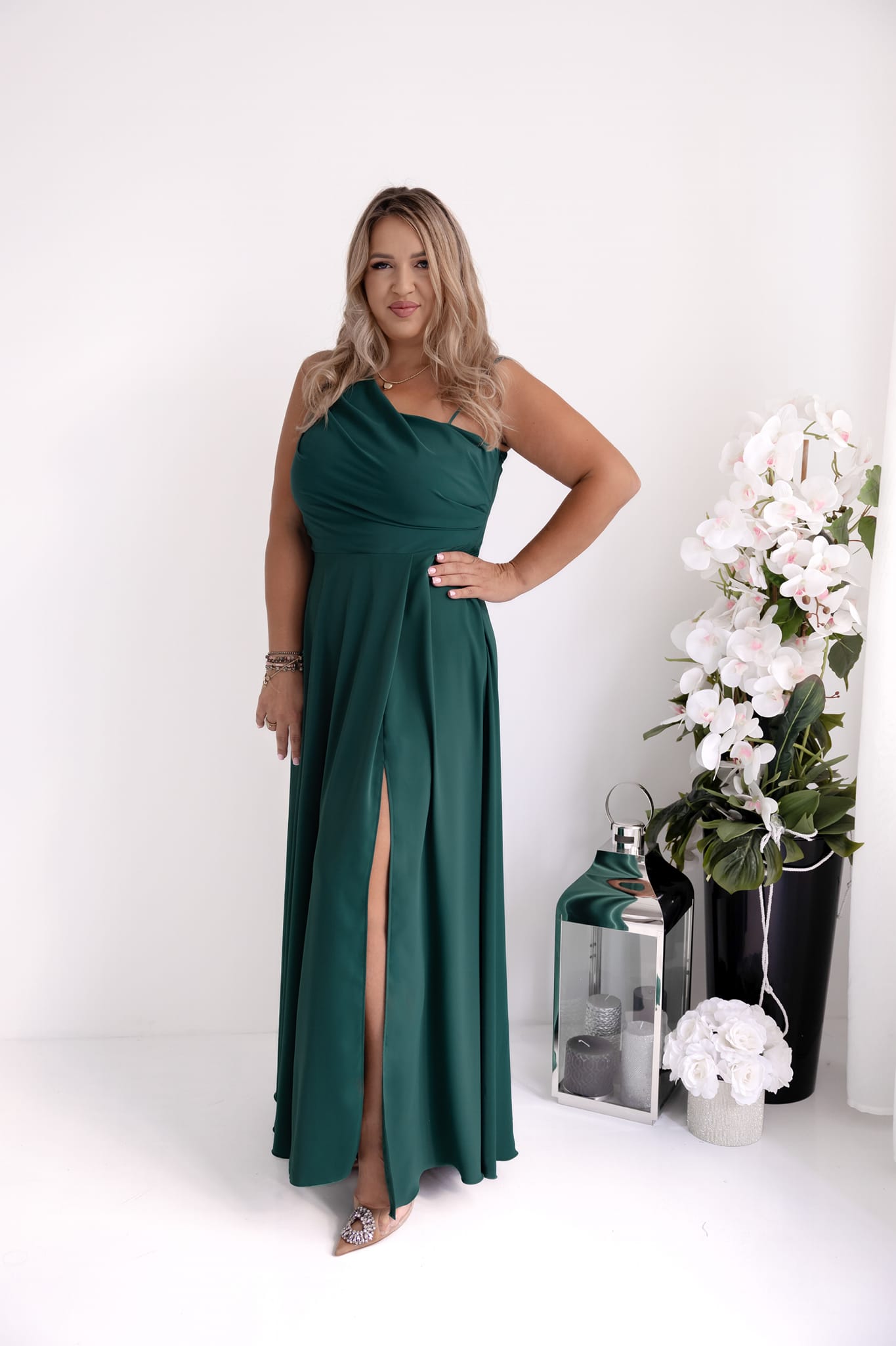 Společenské šaty Monako